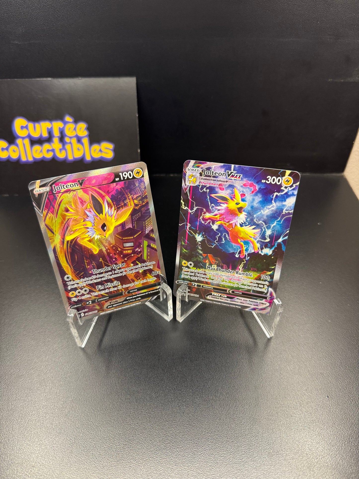 Jolteon V - SWSH183 and Jolteon VMAX -SWSH184